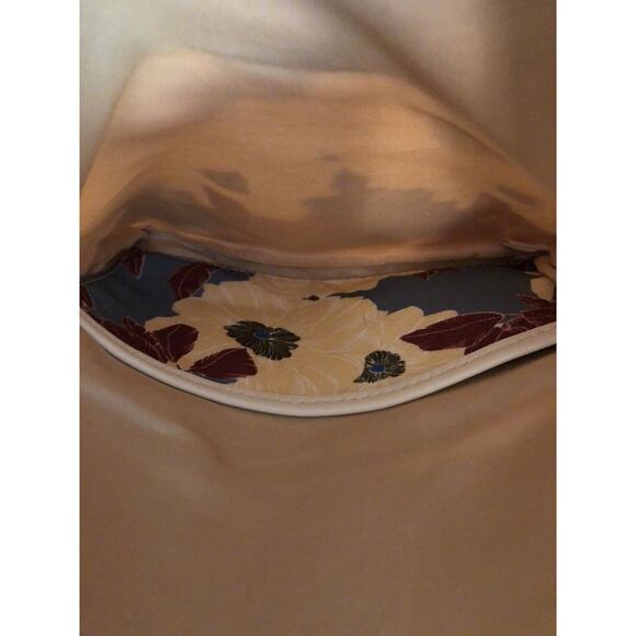 Rachel Pally Fold Over Clutch Purse Handbag White Leather Red Blue Floral Tassel - Picture 6 of 7